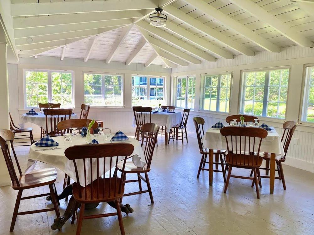 Oakland House Seaside Inn & Cottages Brooksville Bagian luar foto
